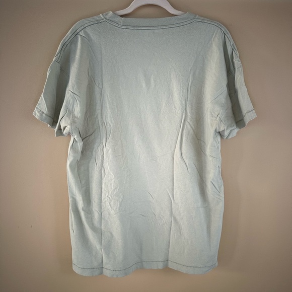 Abercrombie and Fitch T-shirt - Picture 2 of 3